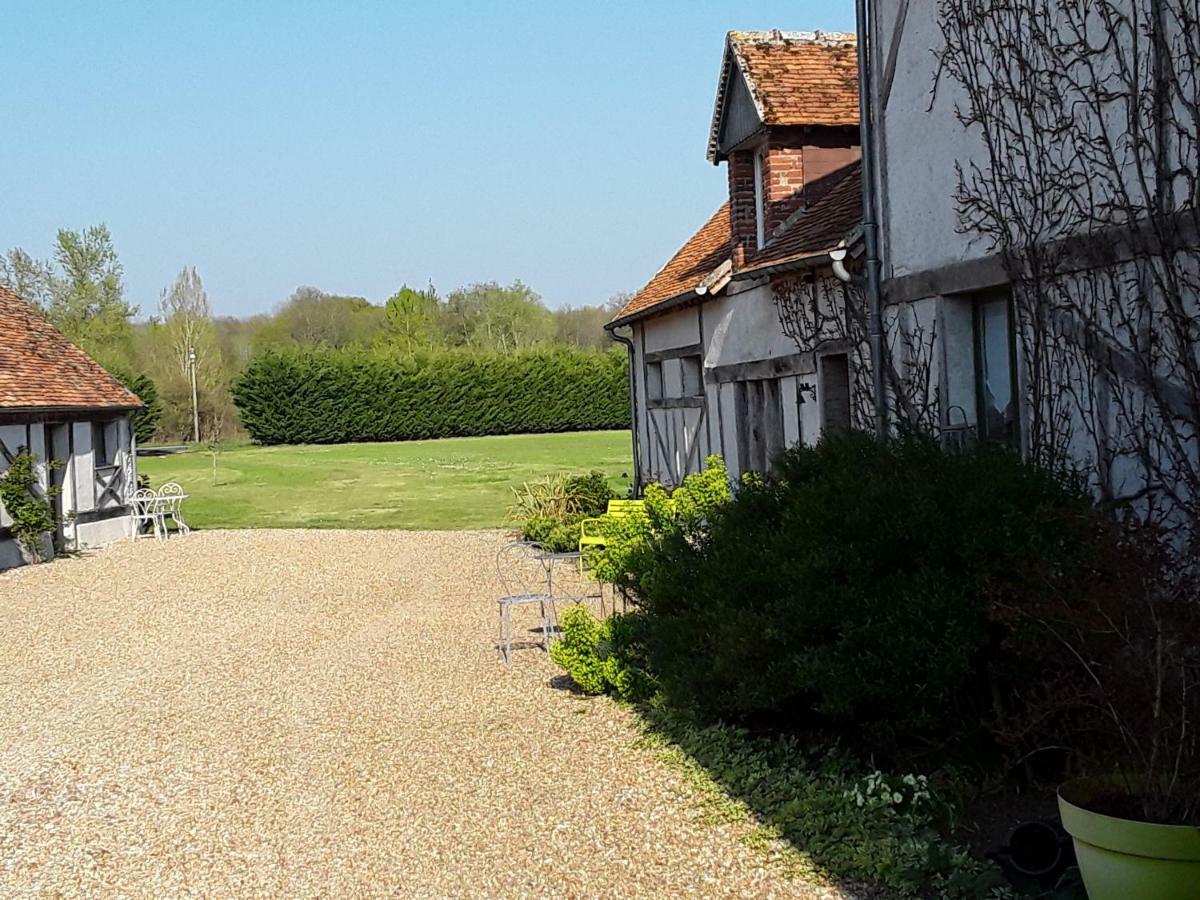 La Belviniere Chambres Et Table D'Hotes Tour-en-Sologne Exterior photo
