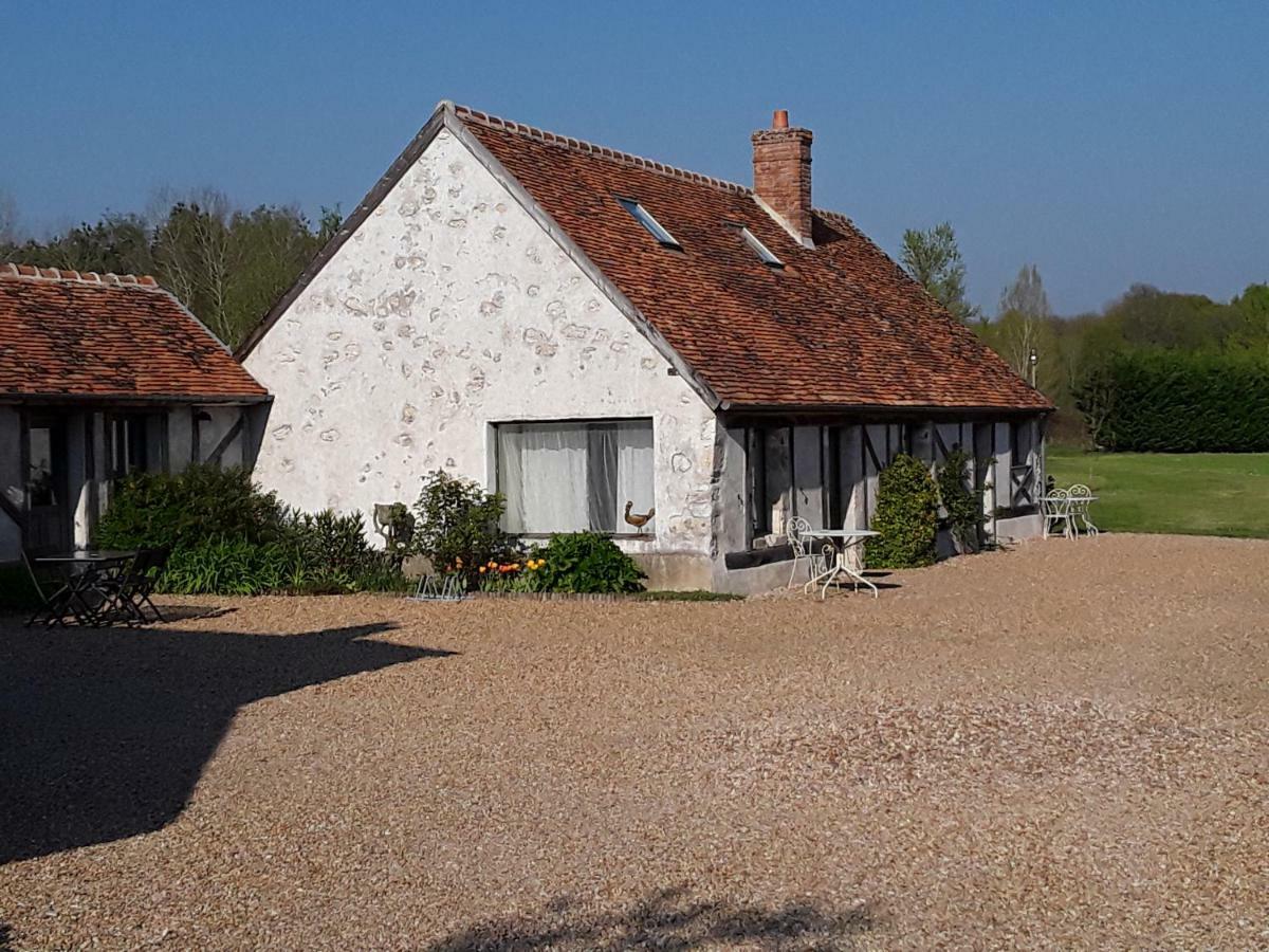 La Belviniere Chambres Et Table D'Hotes Tour-en-Sologne Exterior photo